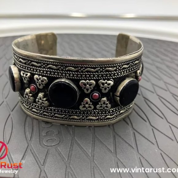 Single Afghani Vintage Stones and Beads Cuff Bracelets, Handcrafted Bracelets, - Picture 6 of 6